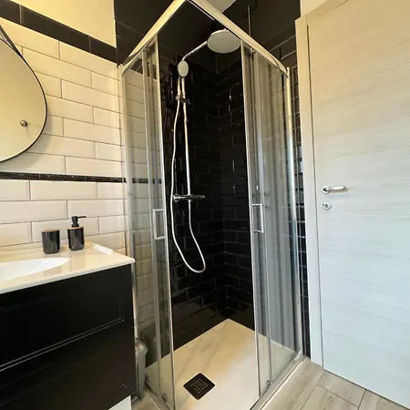 Atelier La Maison Apartamento Querceta